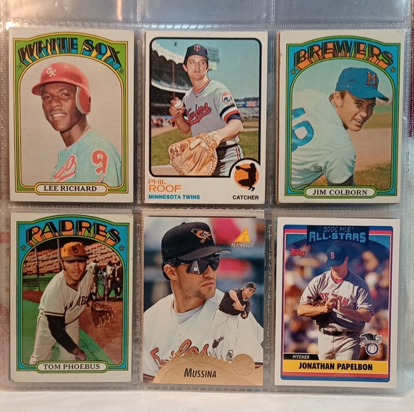100 Baseball Card Collection - Picture 4 of 5